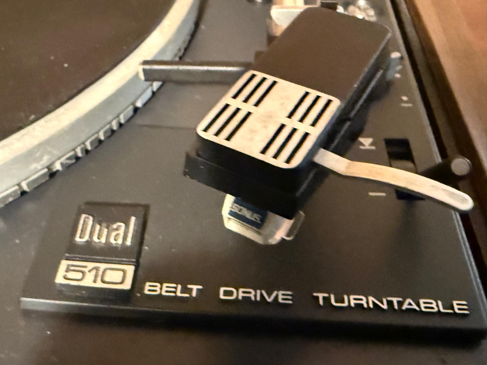 Dual 510-1 Belt Drive Turntable View 3