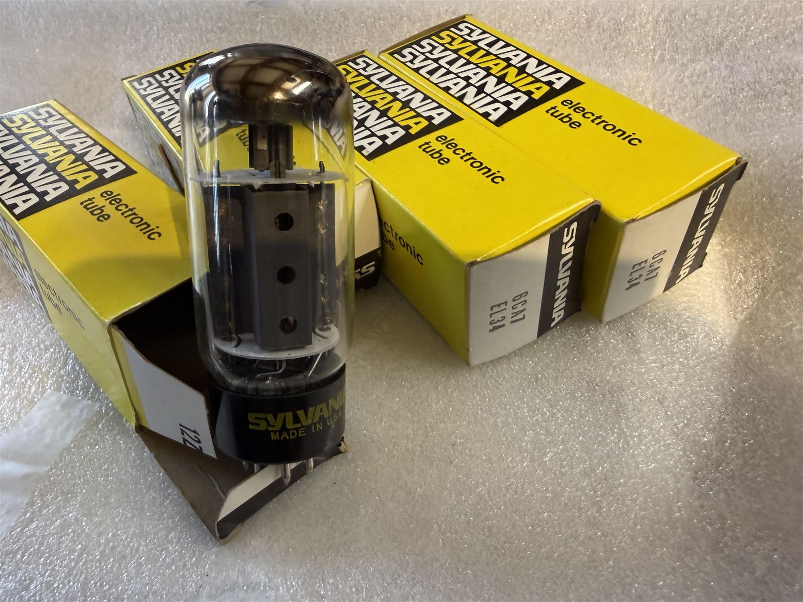 Luxman A1033 Brand New EL34 Tubes