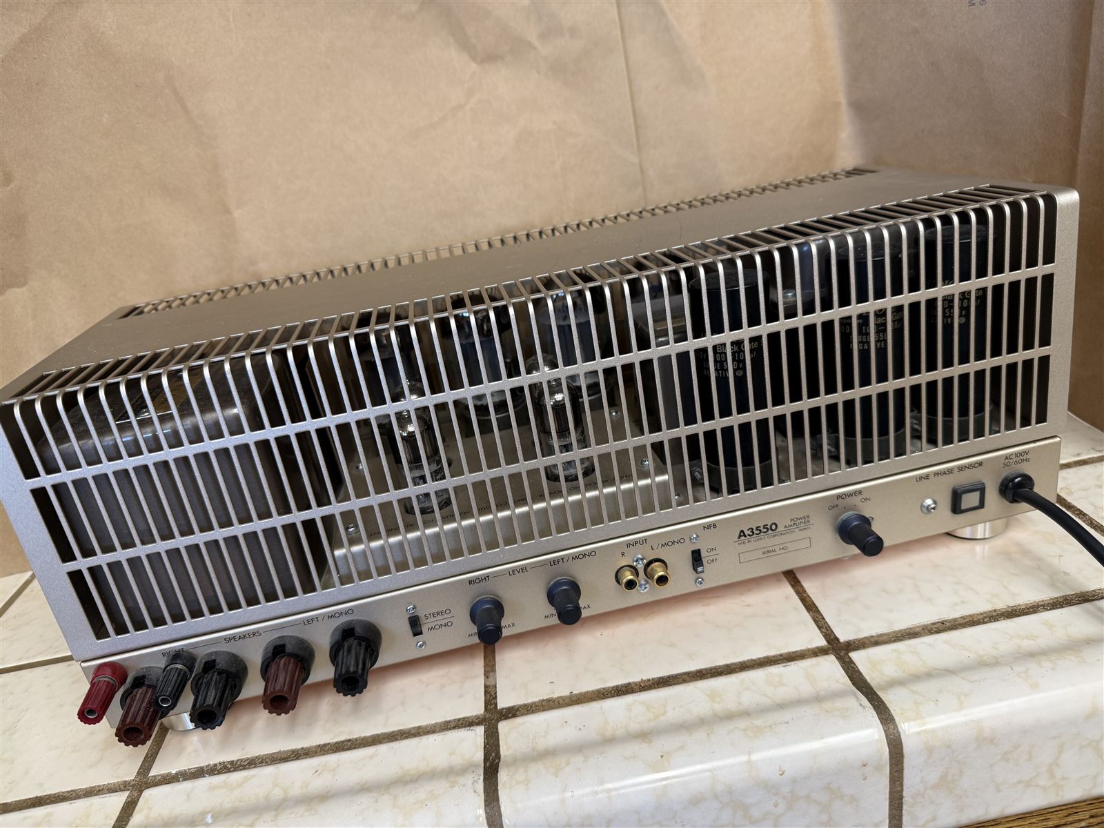 Luxman A3550 Integrated Tube Amplifier