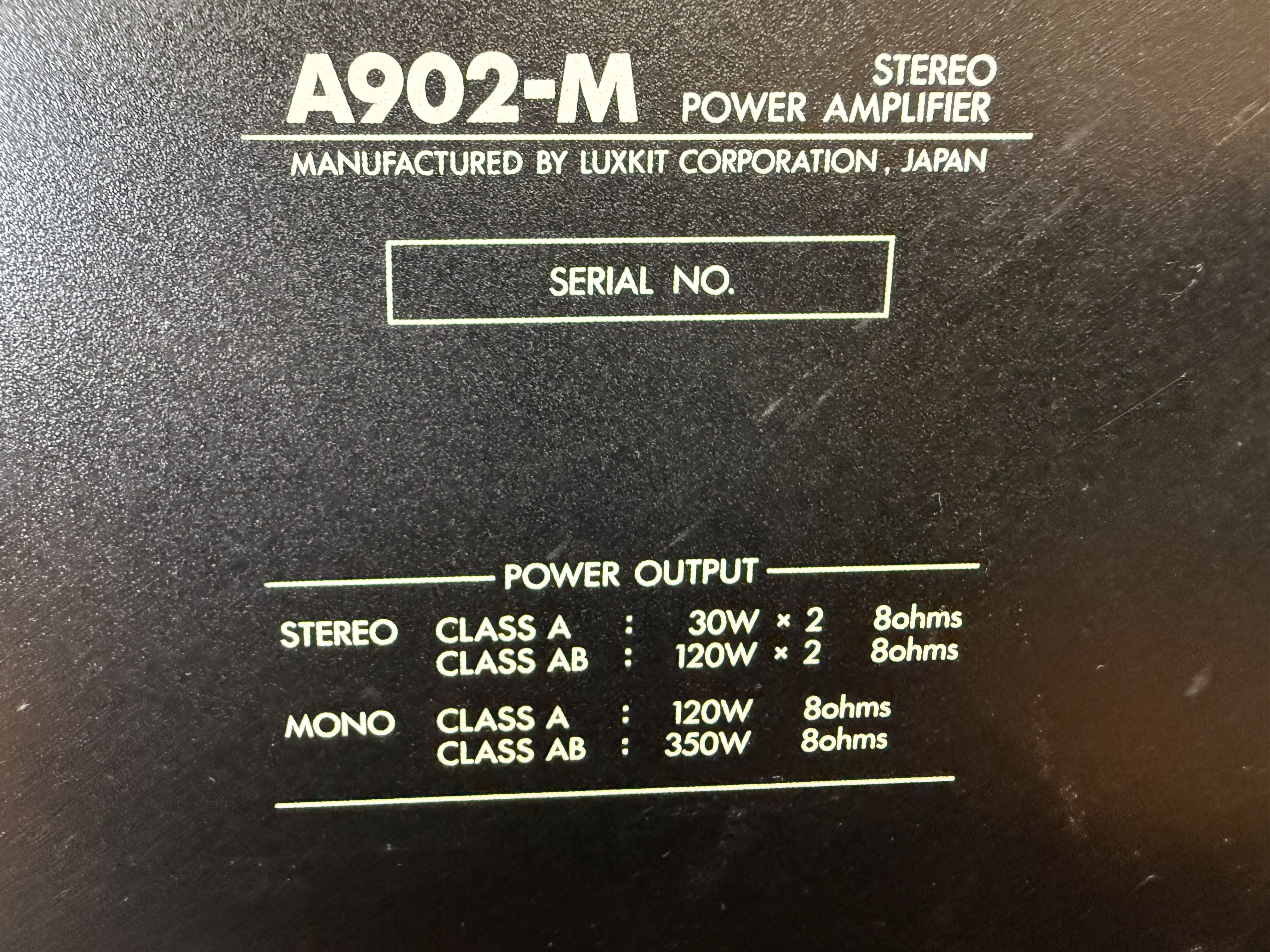 Luxman A902M View 6