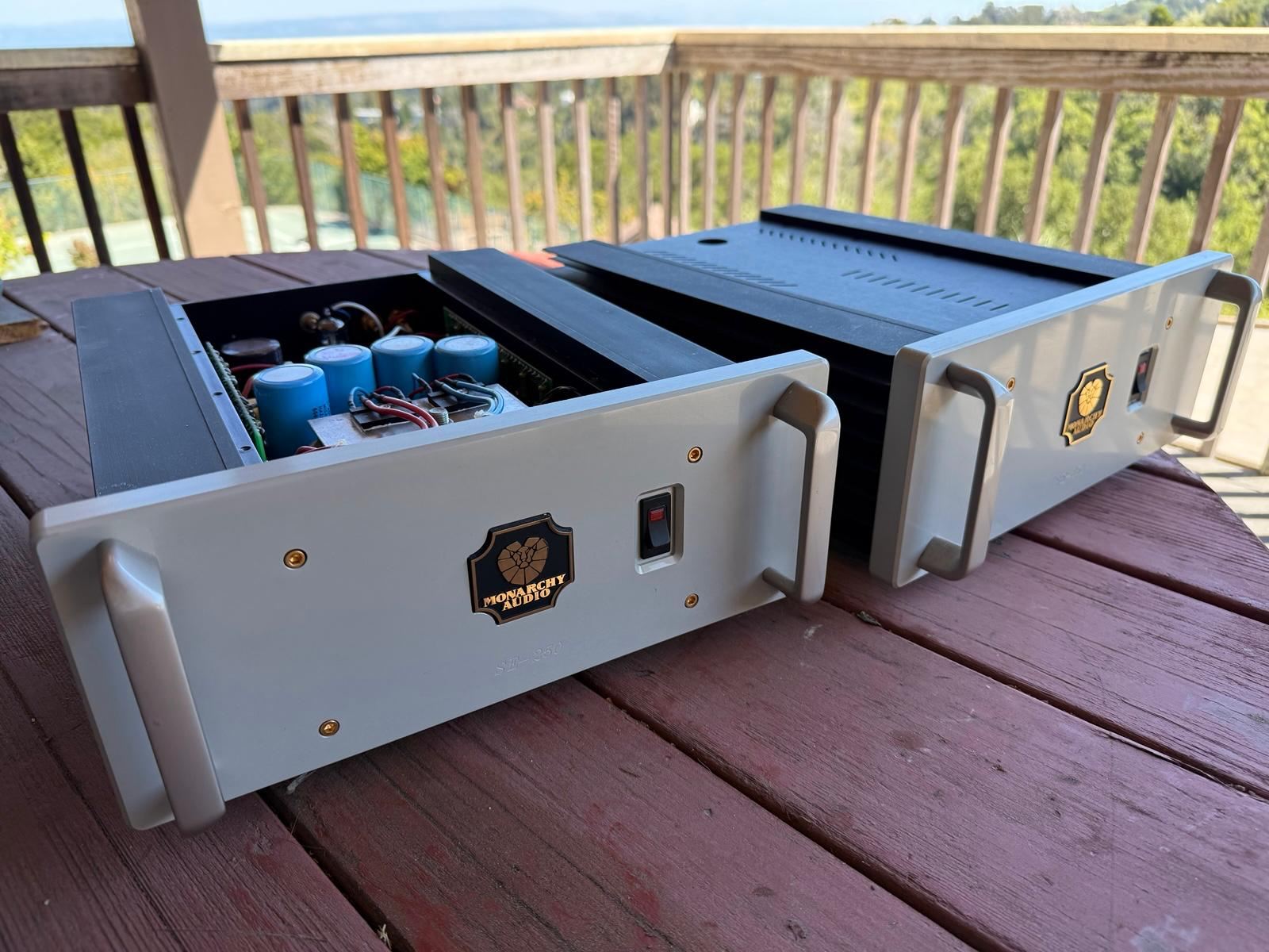 SE-250 Photo 4
